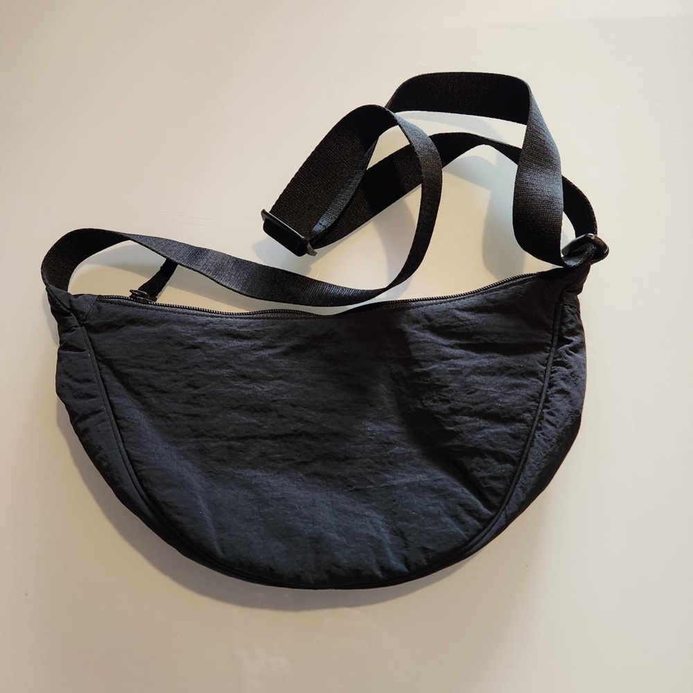 Uniqlo crossbody Canvas bag